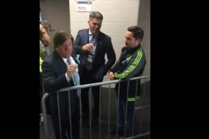 I dont understand mis pelotas: 'Piojo' a la prensa en EU La prensa norteamericana sac de sus casillas al timonel nacional tras la derrota de Mxico.