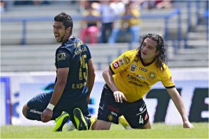 Pumas recibe a los melenudos en Ciudad Universitaria. 