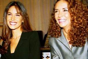 Mayra (d) coment� que Lorena (i) seguir� viva mientras la sigan recordando