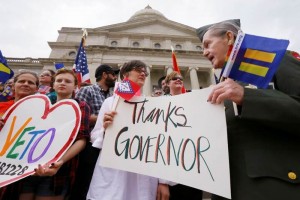 La decisin de Arkansas se da un da despus de que el gobernador del estado de Indiana, el tambin 