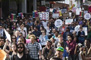 Este mi�rcoles, se observ� un alto n�mero de manifestantes blancos que participaron en la protesta a