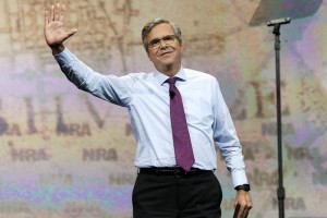 Jeb Bush fustig el encuentro histrico de Obama y Castro, ocurrido este sbado en Panam durante la