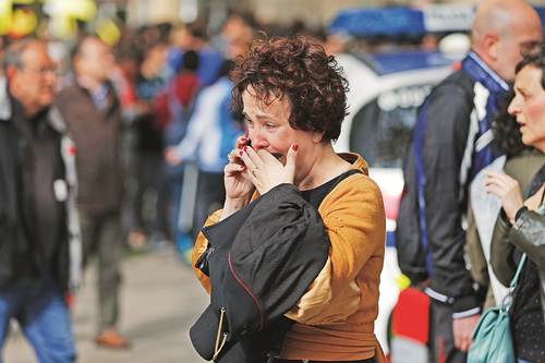 Menor mata a maestro en Barcelona Menor mata a maestro en Barcelona