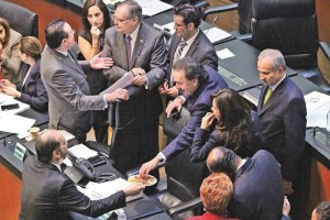 Aplazan elecci�n de magistrado de TEPJF