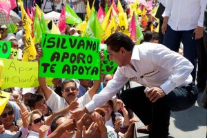 Multa INE a Aureoles por anomalas en el gasto El INE mult al PRD con 3.6 millones de pesos por irregularidades detectadas en el reporte de la pre