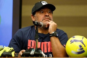 En las alecciones por la FIFA, Maradona reiter� su apoyo a al candidato Ali Bin Al Hussein.