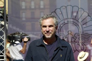 Alfonso Cuarn extraa filmar en espaol Al cineasta tambin le gustara volver a filmar una comedia
