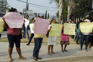 Envan PGR y Segob personal a Chilapa Personal de Segob y PGR ayudarn en las investigaciones y apoyo a familiares de personas presuntamen