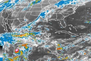El frente fr�o 54 mantendr� en las pr�ximas horas las condiciones de lluvias con tormentas el�ctrica