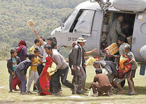 Nepal busca a mil desaparecidos