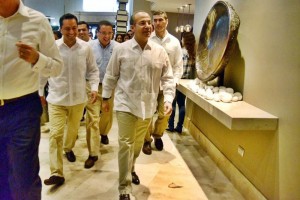 El ex presidente Felipe Calder�n Hinojosa estuvo presente en la exposici�n de la propuesta de gobier