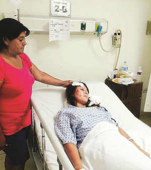 Noralba Guadalupe V�zquez Alvarado, de 18 a�os, obrera en una maquiladora, dice que sobrevivir a est