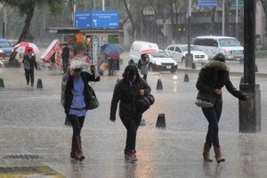 Reportan lluvia en la zona sur del DF El Simat indic que prevalece el cielo nublado, con una temperatura de 23 centgrados y una humedad