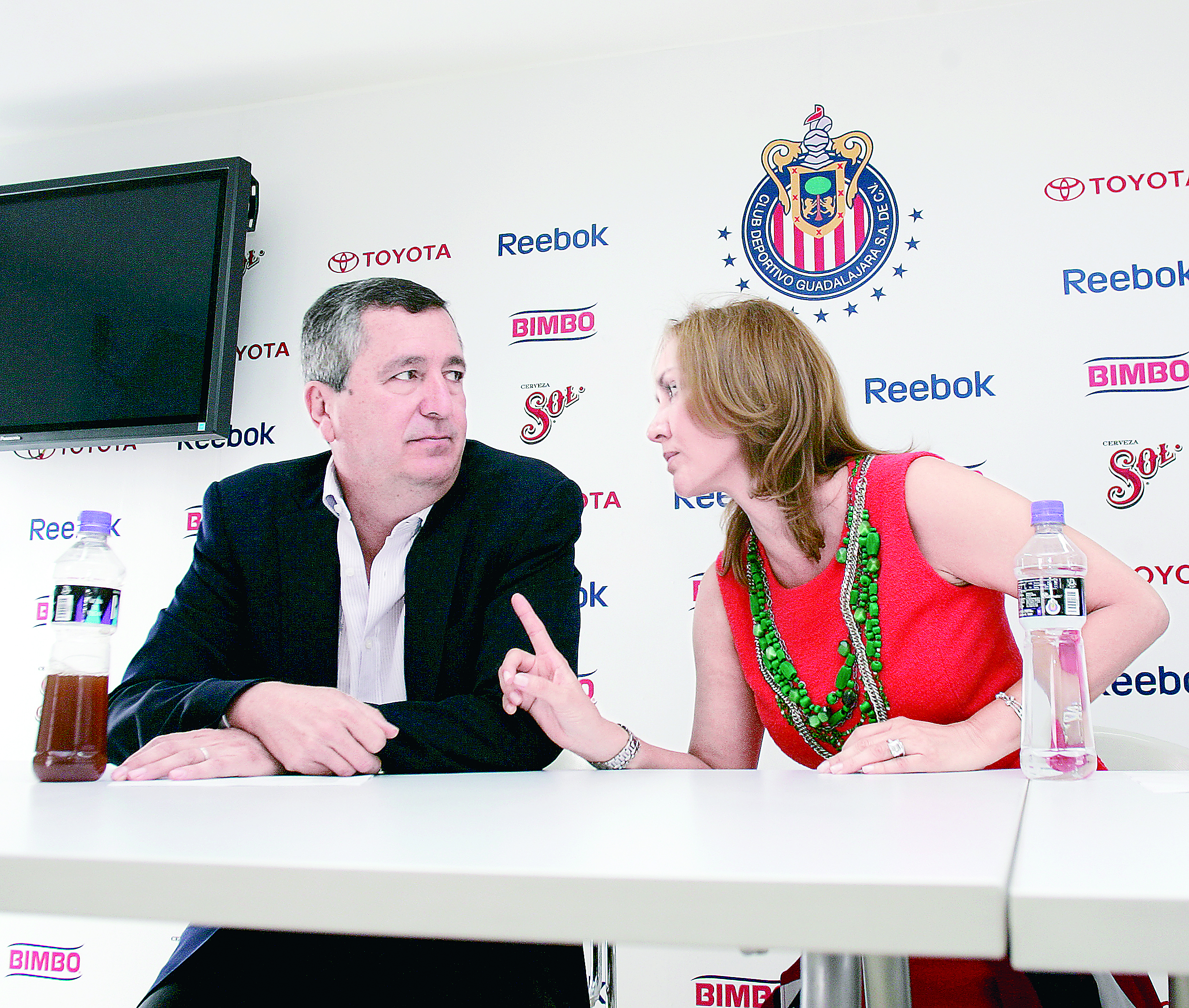 Fuentes gana pleito a Vergara por sus hijas Fuentes gana pleito a Vergara por sus hijas