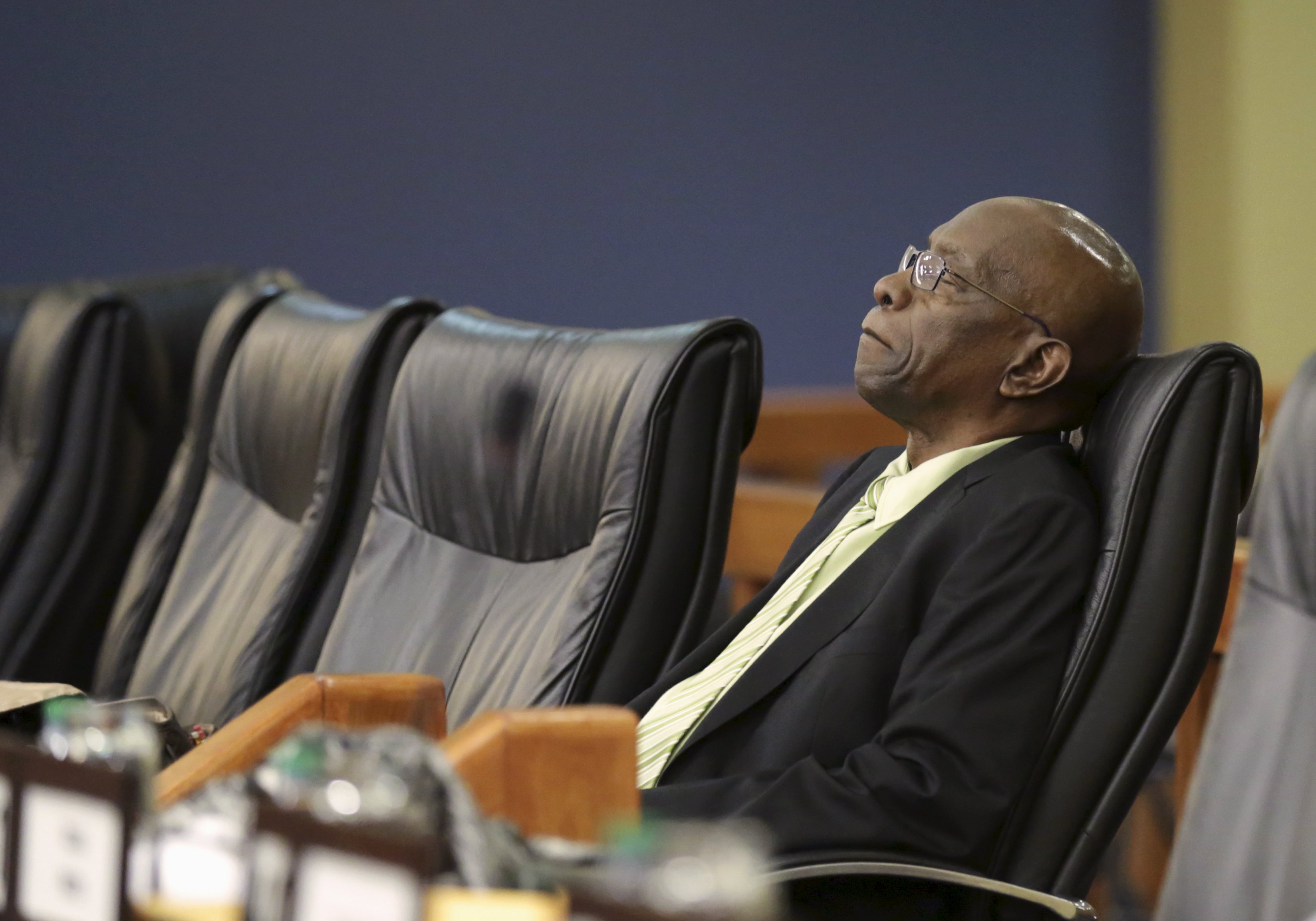 Asegura Jack Warner que �l ser� el �ltimo en re�r