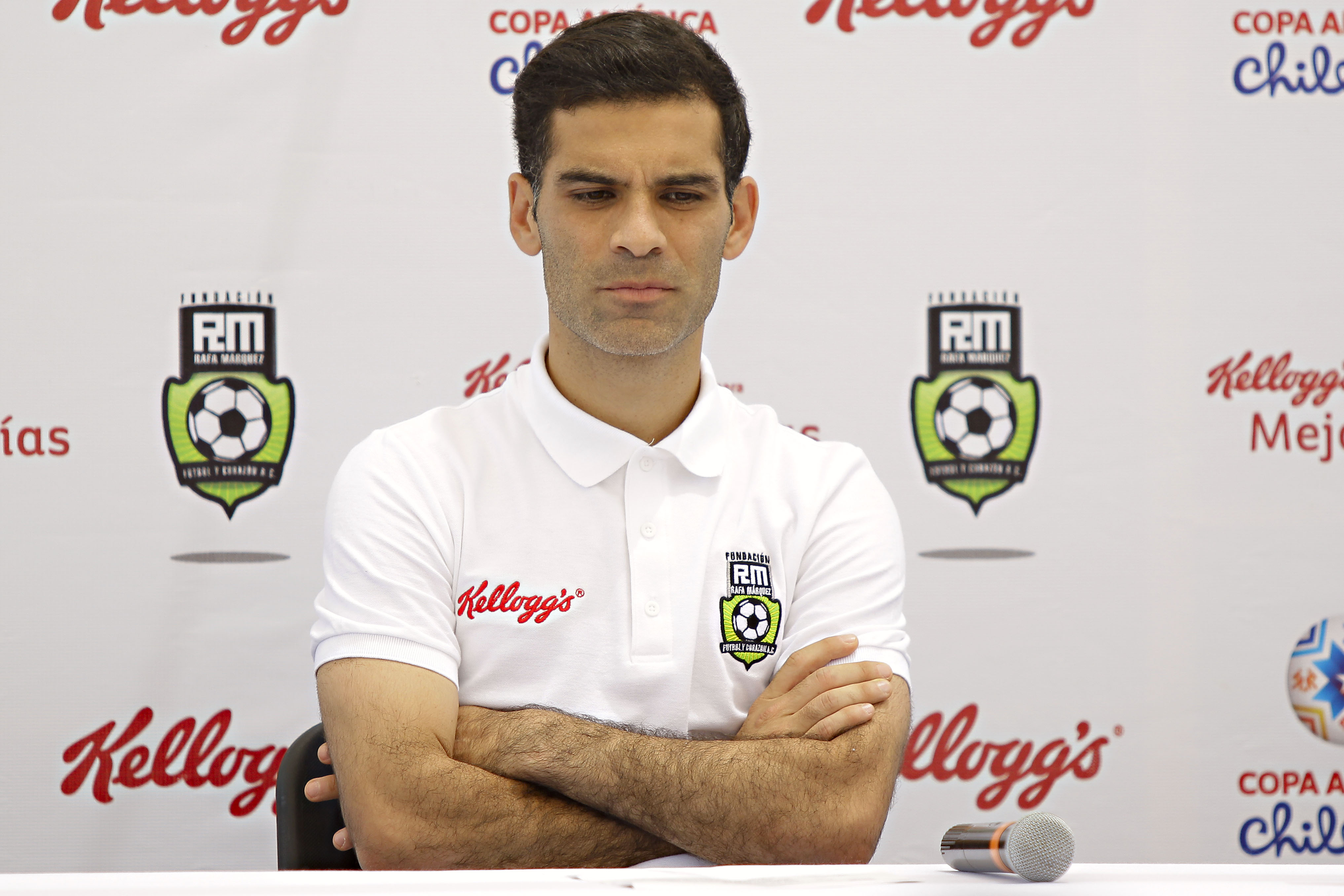 Con polmica, pero Chile tiene debut triunfal Con polmica, pero Chile tiene debut triunfal