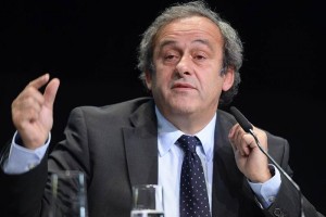 Platini ve normal que FIFA aplazar eleccin de Mundial El presidente de la UEFA en una conferencia