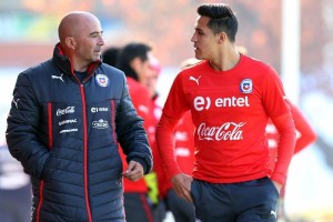 Sampaoli y Alexis S�nchez al t�rmino del entrenamiento 