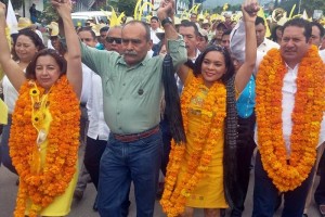 La aspirante al gobierno del estado de Guerrero encabeza una caminata con los candidatos a president