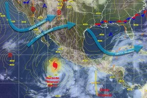 Una alerta de hurac�n podr�a ser necesaria para una porci�n de Baja California Sur esta noche, se�al