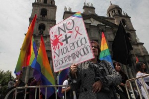Avanza batalla legal por matrimonio homosexual